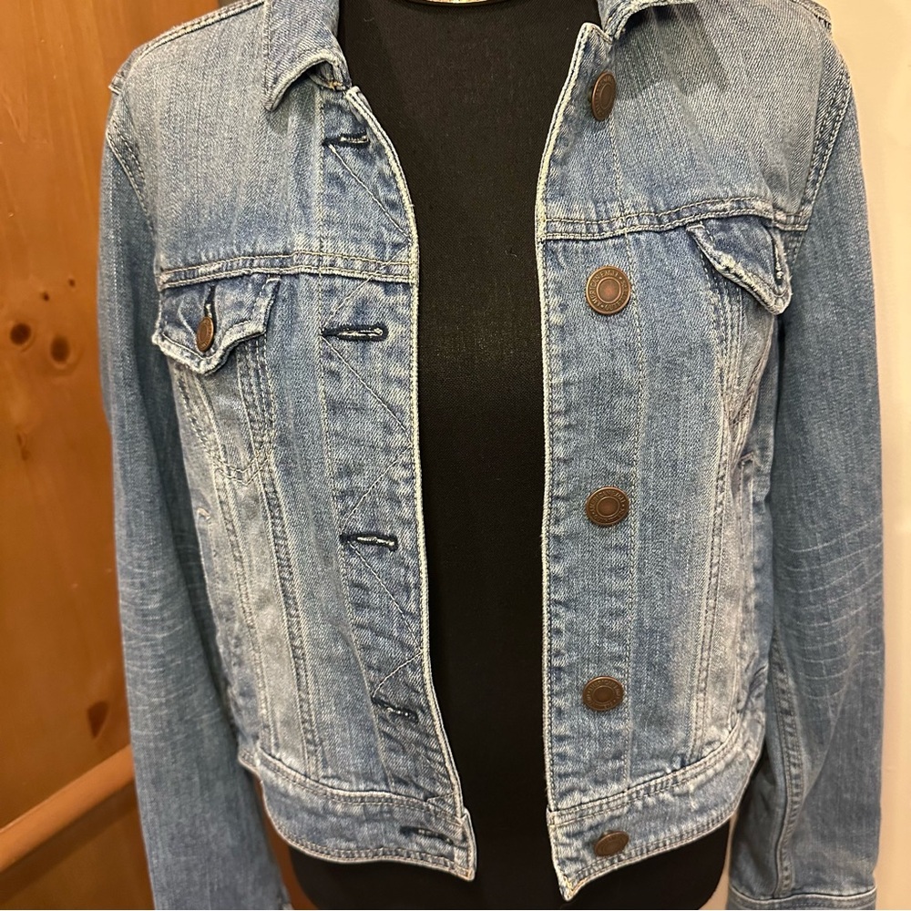 🌹VINTAGE American Eagle Outfitters • Cool Classic Light Blue Jean Jacket - Picture 13 of 14